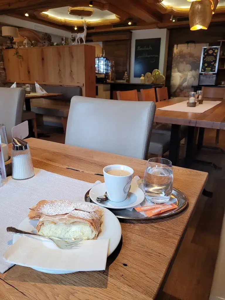 Deli Ilse_Gasthof Kanzler_Mitterndorf_review