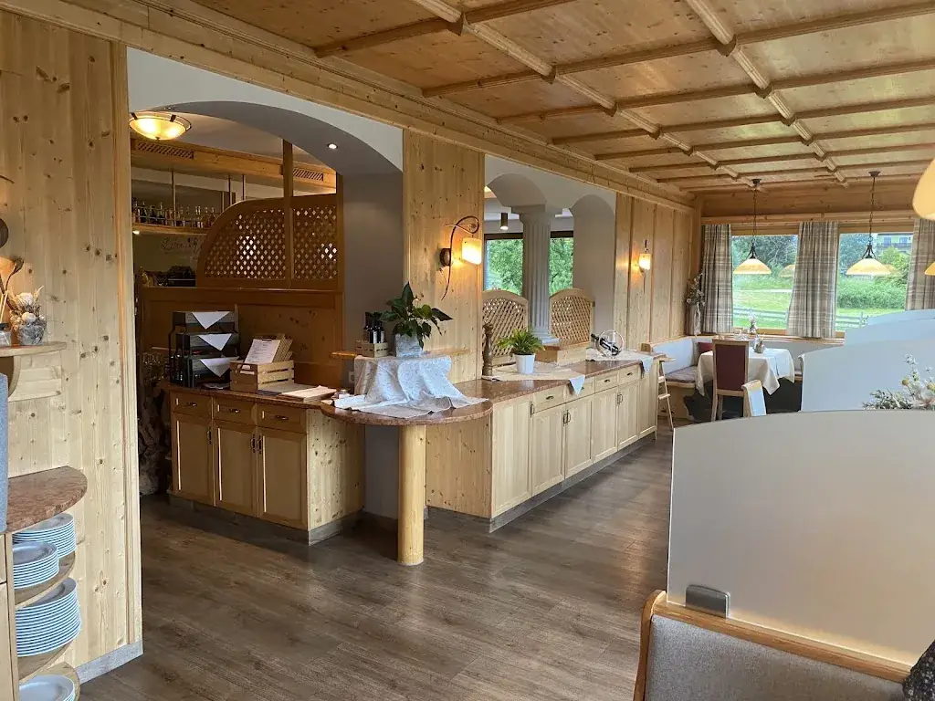 Franco Eustacchio_SCHÖNIS-Landhotel_Mitterndorf_review