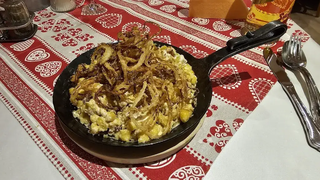 Ákos Tomena_Restaurant Muskatnuss_Mitterndorf_review