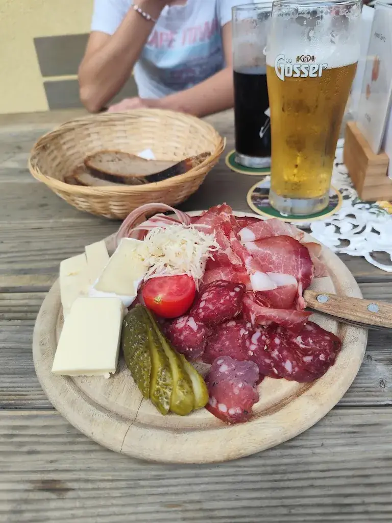 K T._Gasthof Raffelwirt_Deutsch Griffen_recensione