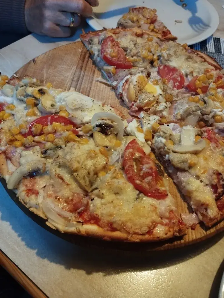 Pizzeria Take Five_Mitterndorf_slider_image_2