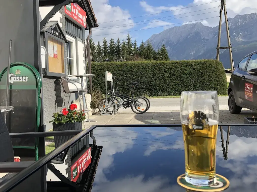 K.P. Wang_La pizza_Mitterndorf_recensione