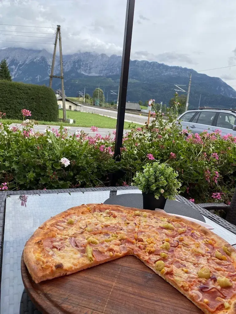 La pizza_Mitterndorf_slider_image_2