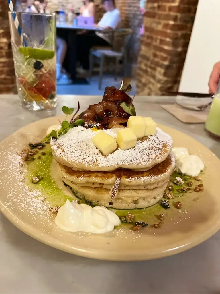 Vickii Dass_Brunchit_Mutters_review