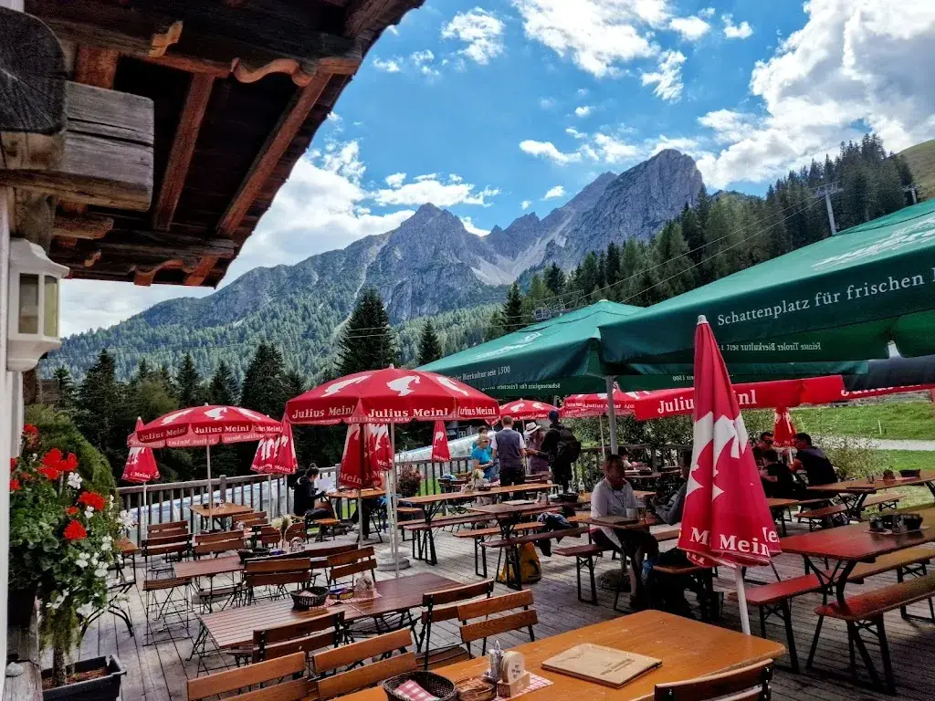 Mutterer Alm restaurant in Mutters