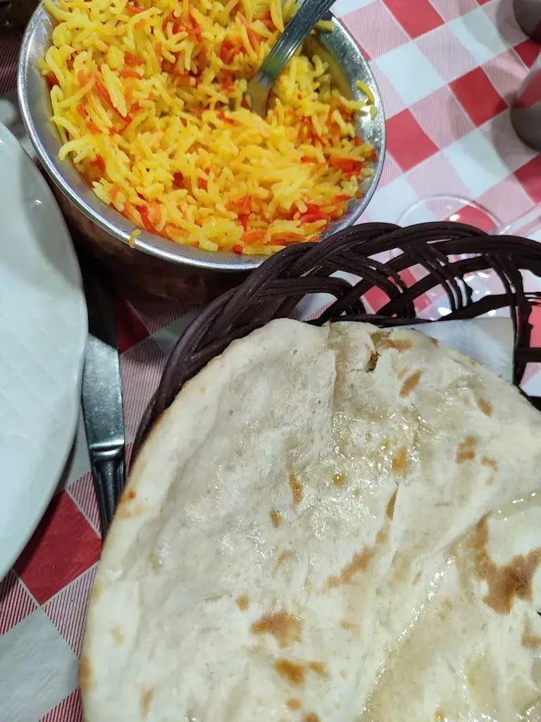 Gina Macaluso_Shapla Restaurante Indio_Mutters_review