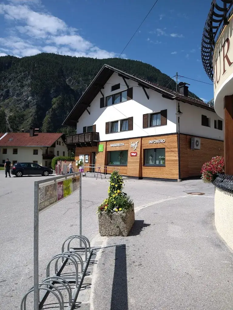 Hotel Post Nassereith - Mieminger Sonnenplateu Restaurant in Nassereith