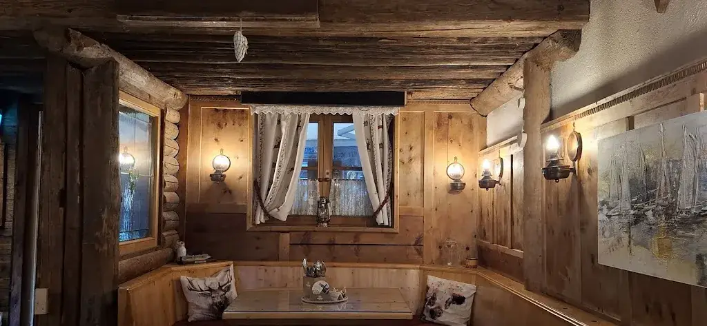 Puppenmops_Bauernkeller Wildschönau_Niederau_avis