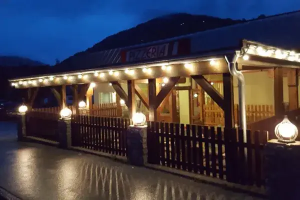 Pizzeria Ferrari_Niederau_slider_image_3