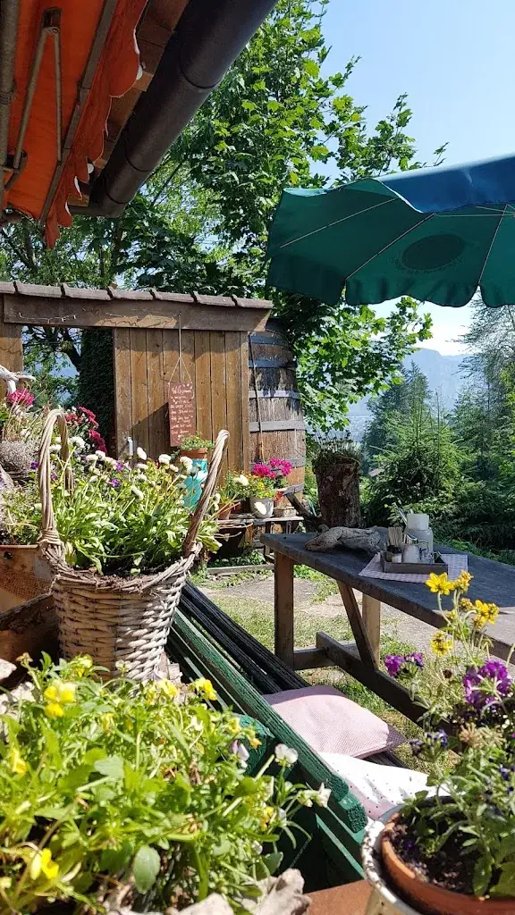 Helen ParaLady_Gasthaus Behamried_Niederndorf_avis