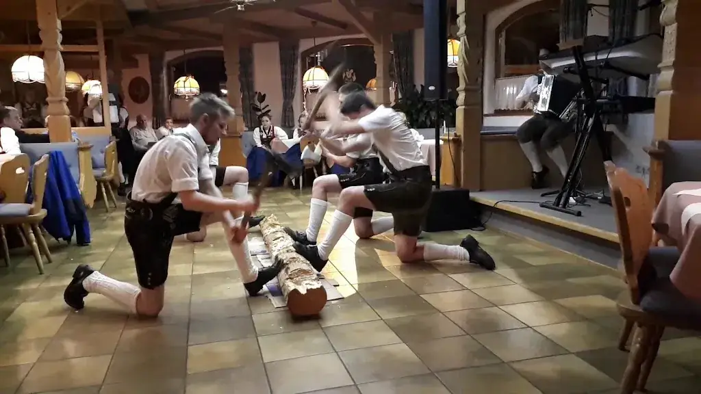 Hotel Restaurant Gradlwirt ristorante a Niederndorf