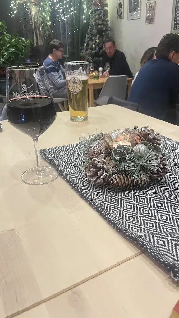 Kemal Kaplan_La Piazzetta_Niederndorf_recensione