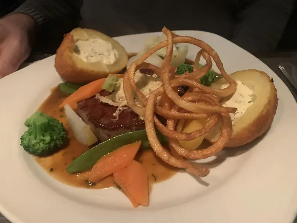 Kolja Isijanov_Alem Mar_Münster_review