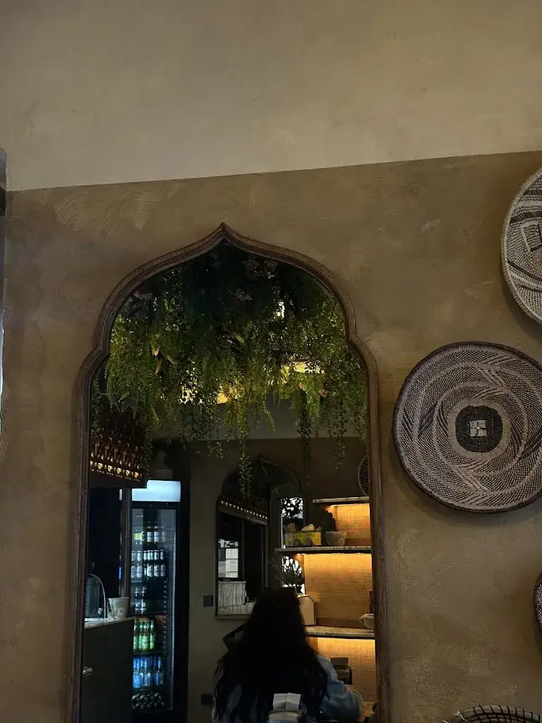 Inês Sousa_OLEA- Nazareth oriental Streetfood_Münster_review