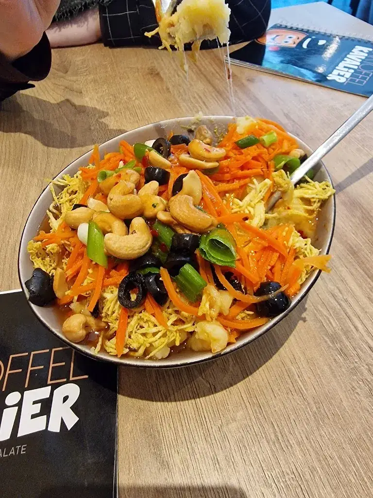 Rizky Muhammad_Kartoffel Kavalier_Münster_recensione