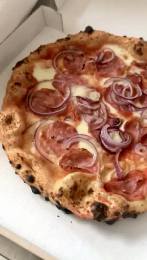 Angela Hsiao-Chun Wu_481 Pizzamanufaktur_Münster_review