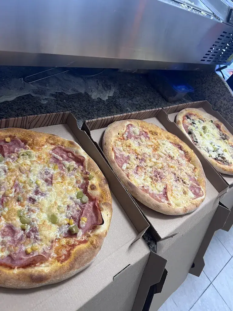 Kebap Pizza Milano_Brückl_slider_image_1