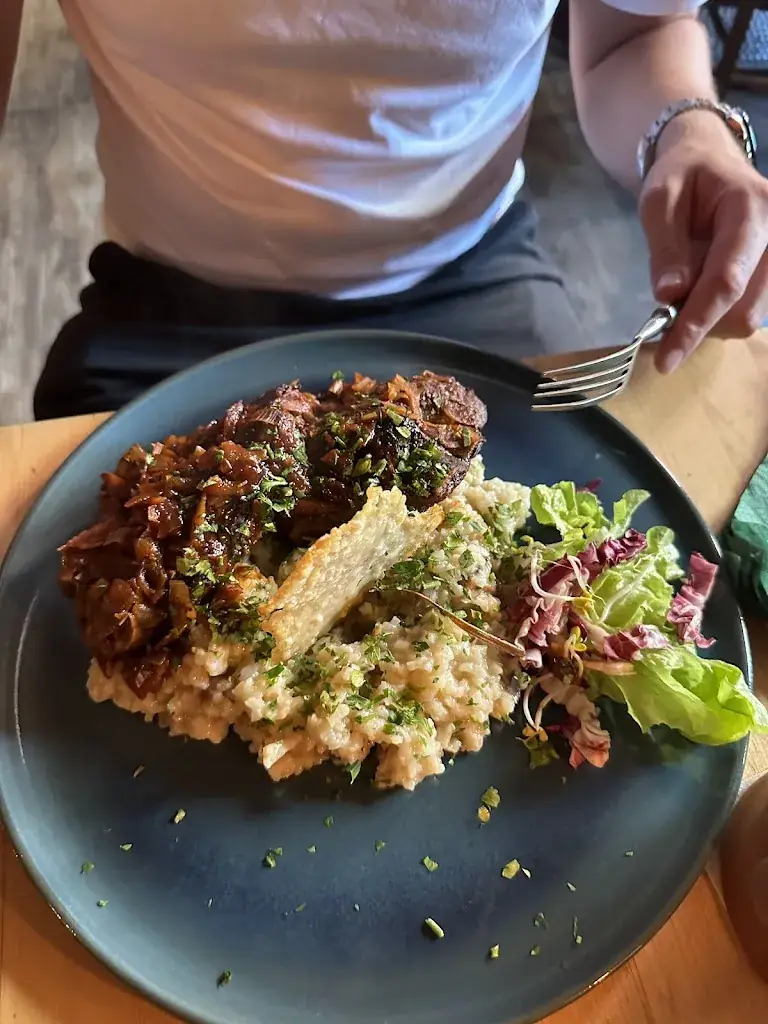 Tracy Oud_Fegefeuer_Münster_recensione