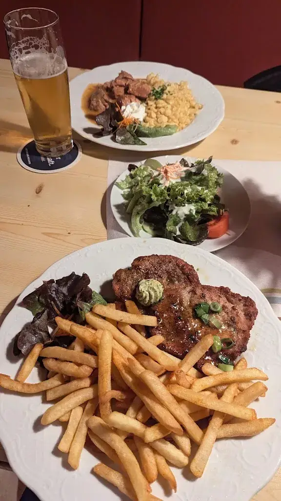 Michael Shnayderman_Oberauer Alm - Joachim Sures_Oberau_review