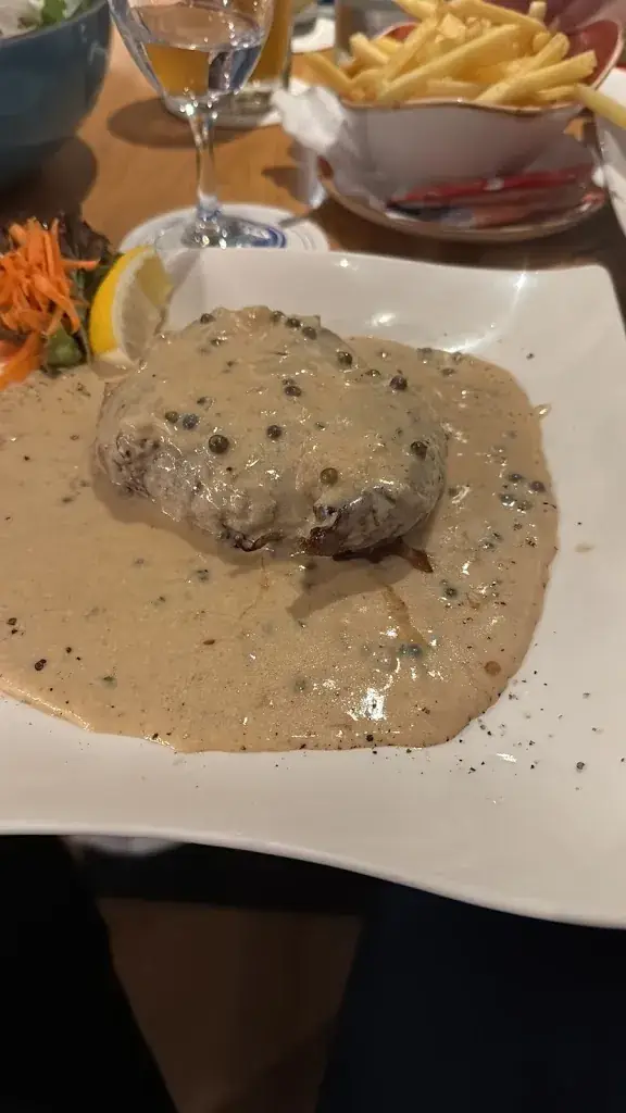 Benedikt Bartl_Riki´s Restaurant_Oberau_recensione