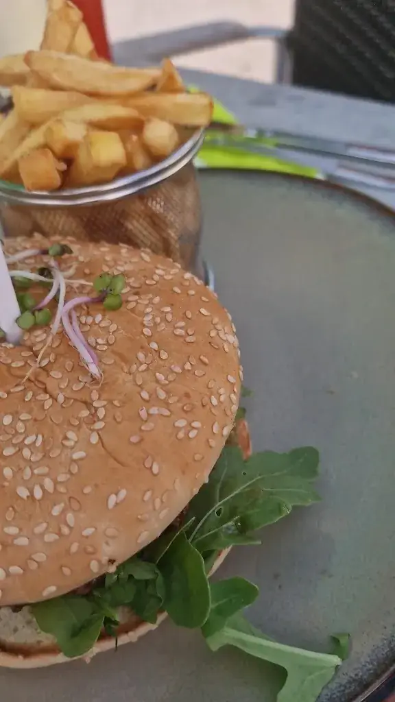 M1 Restaurant, Bar, Lounge_Oberperfuss_slider_image_2