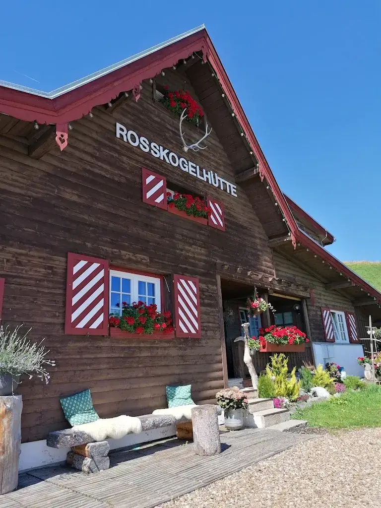 Rosskogelhütte_Oberperfuss_slider_image_3