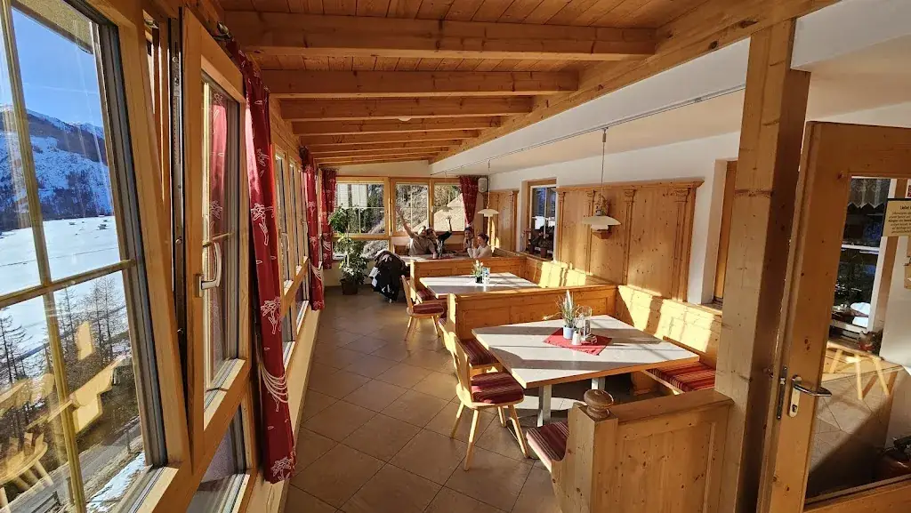 Jausenstation Mitterdorfer_Obertilliach_slider_image_1