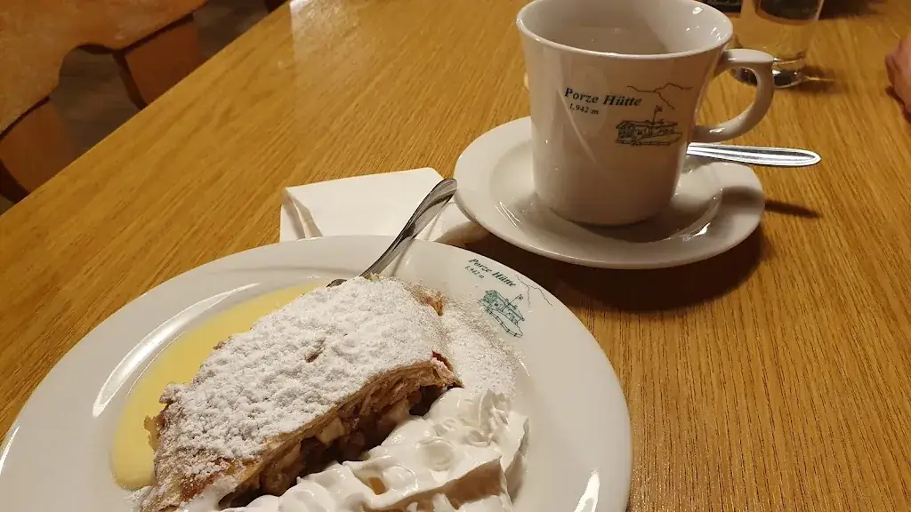 Porzehütte - Karnischer Hauptkamm_Obertilliach_slider_image_3