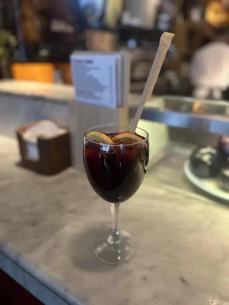 V v V_Mercado de la Reina 10_Patsch_review