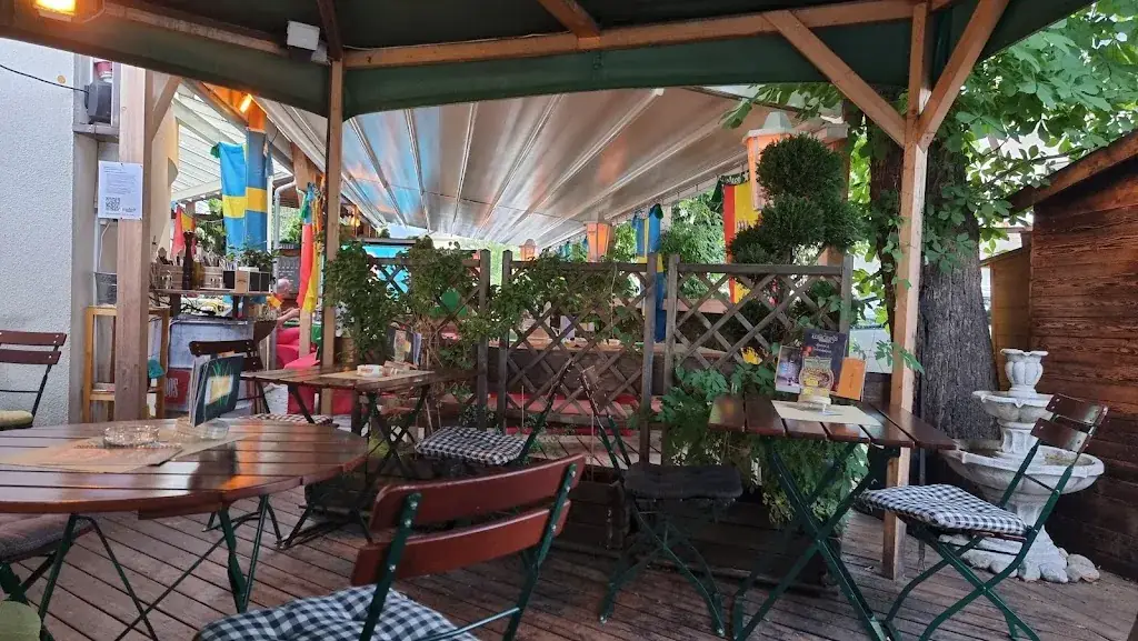 Madre's Restaurant & Bar restaurant in Ötztal-Bahnhof