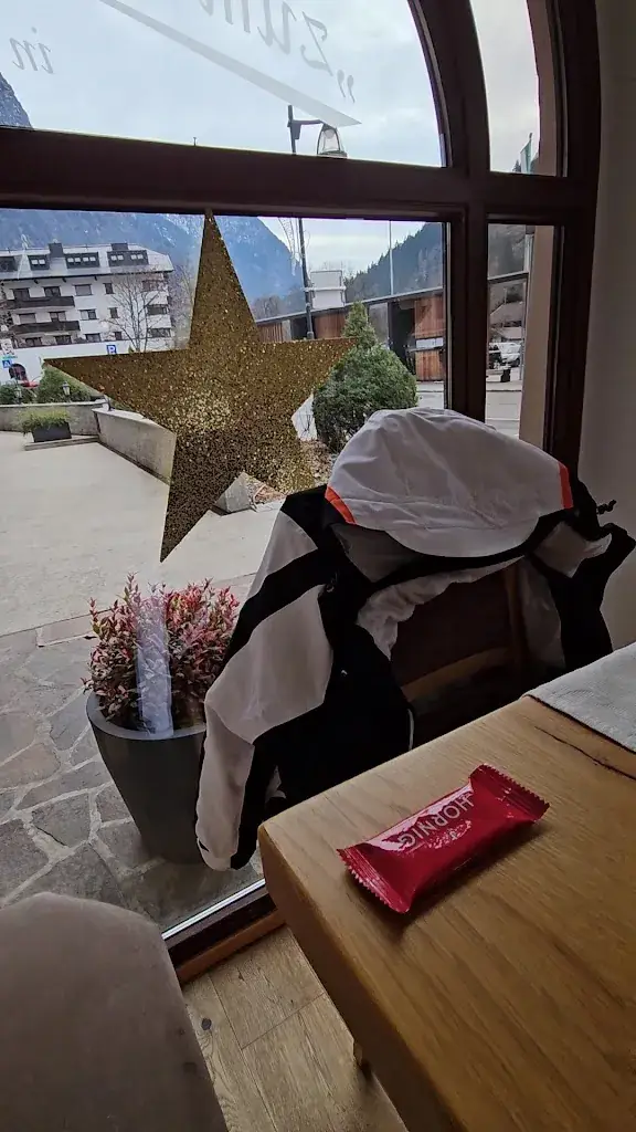 Restaurant zum Kassl_Ötztal-Bahnhof_slider_image_2