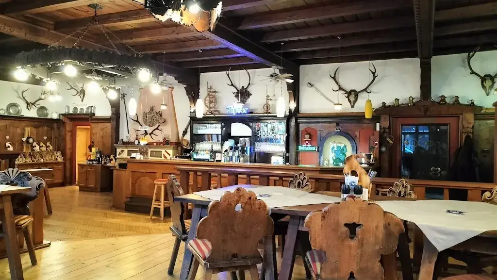 Okan Bostan_Gasthaus Blaue Goas_Ötztal-Bahnhof_recensione