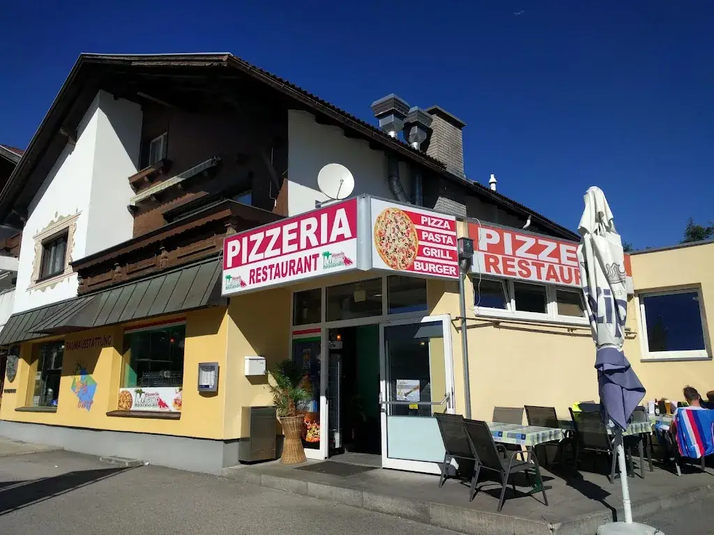 Pizzeria Mamma Rosa_Ötztal-Bahnhof_slider_image_1