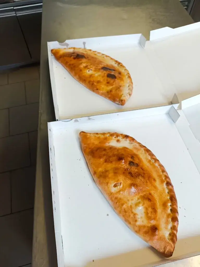 Pizzeria Mamma Rosa_Ötztal-Bahnhof_slider_image_2