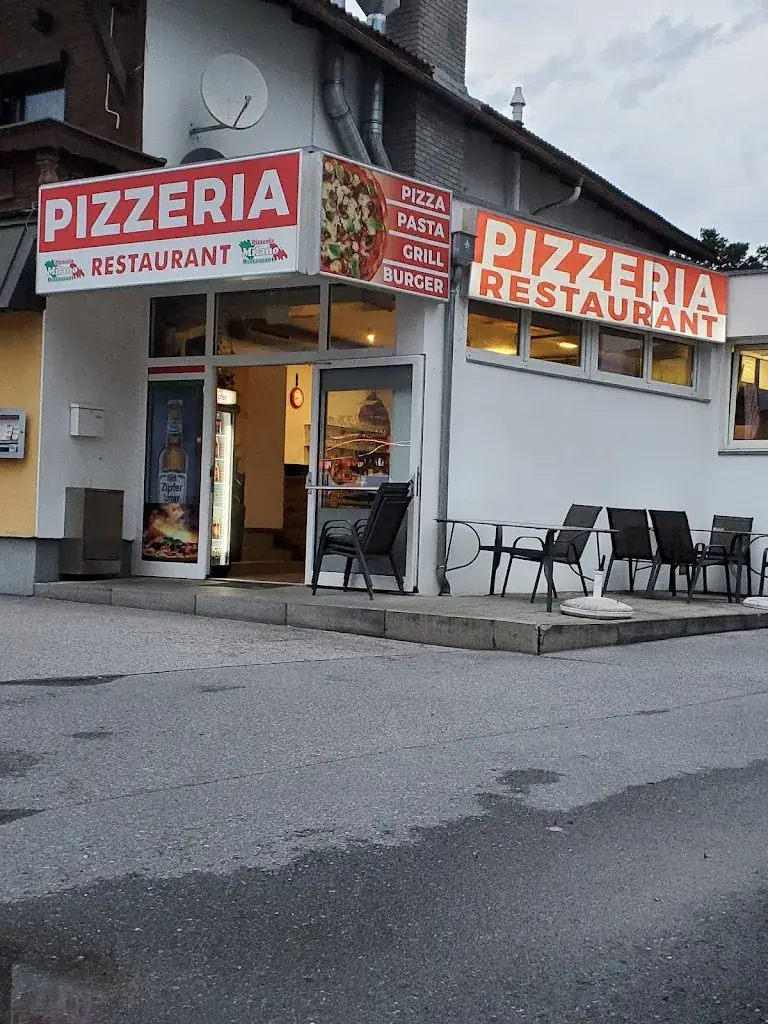 Pizzeria Mamma Rosa_Ötztal-Bahnhof_slider_image_3