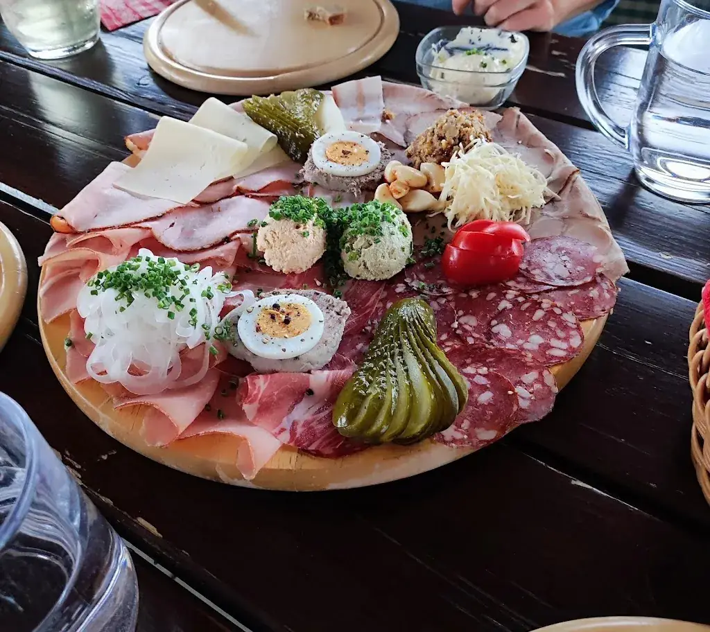 Buschenschenke Stefan - Jausenstation_Dellach_slider_image_2