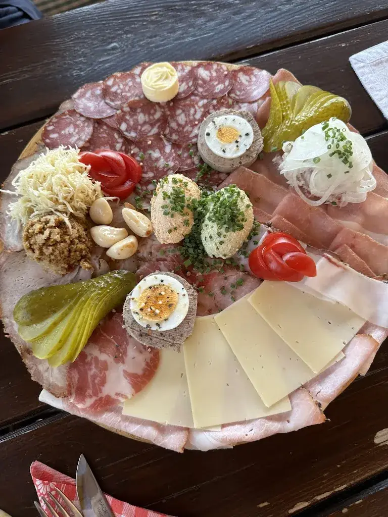 Buschenschenke Stefan - Jausenstation_Dellach_slider_image_3