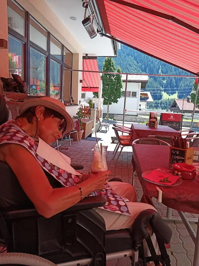 Restaurant La Luna ristorante a Pettneu