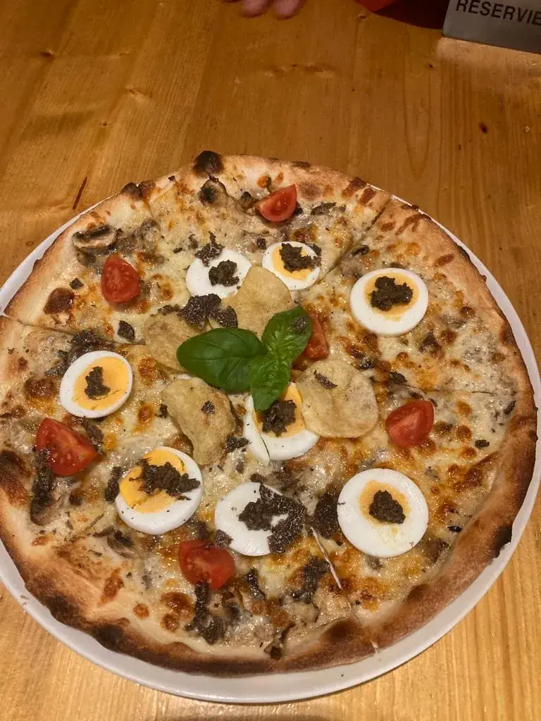 Restaurant La Luna_Pettneu_slider_image_2