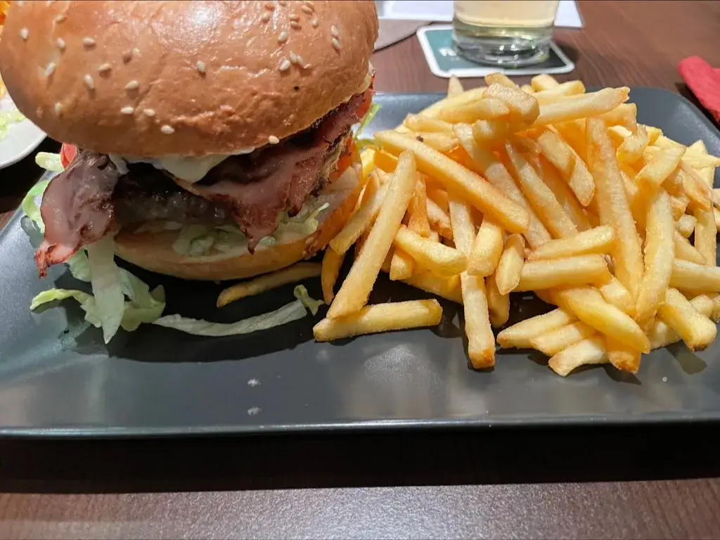 Menu_Harry's Burger & Grill_Pettneu_image_6