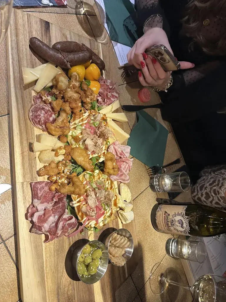 M&Qvlogs_Arlberg Boutique Hotel-Hostel - Cafe & Eatery_Pettneu_avis