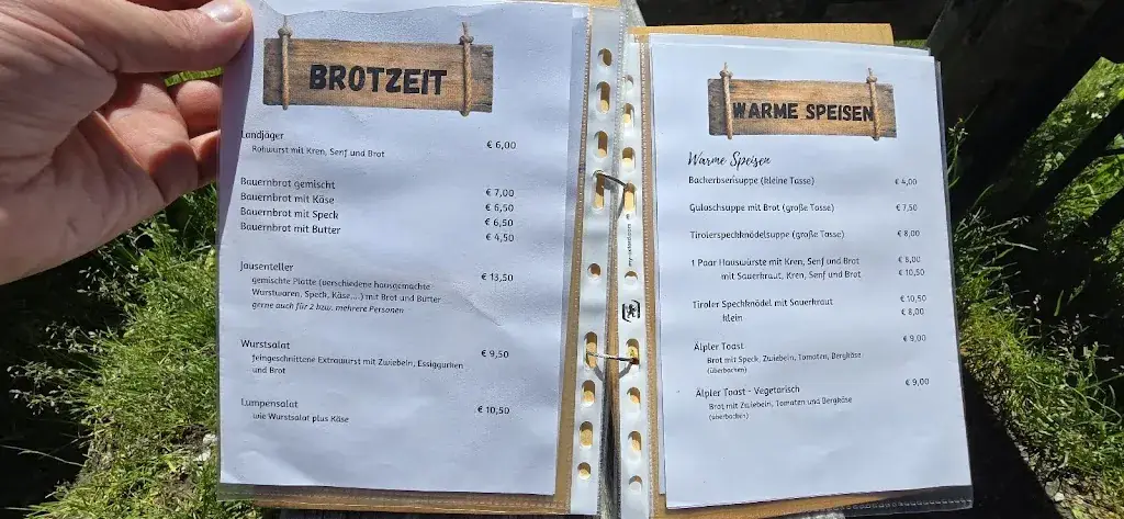 Menu_Nessleralm 1610m_Pettneu_image_3