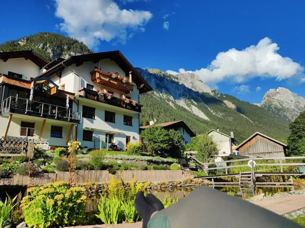 Nele Haenen_Hotel Traube_Pettneu_review