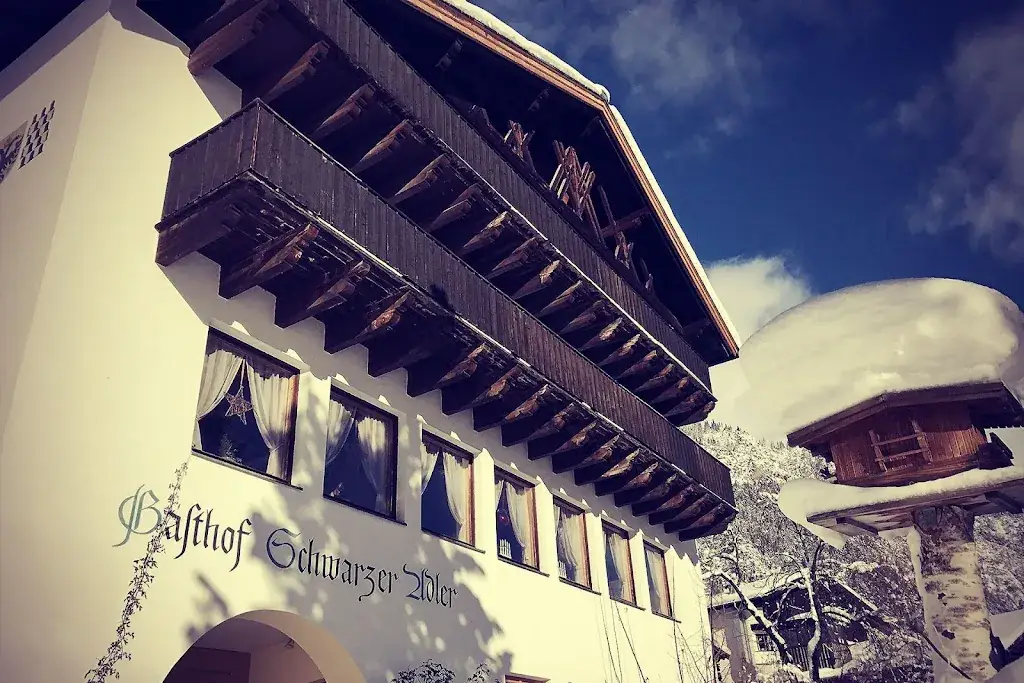 Hotel Schwarzer Adler Pettneu, Fam. Matt_Pettneu_slider_image_1