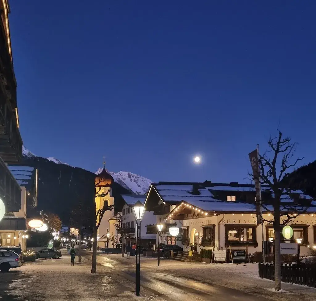 Fuhrmannstube by Buffy_Pettneu_slider_image_3