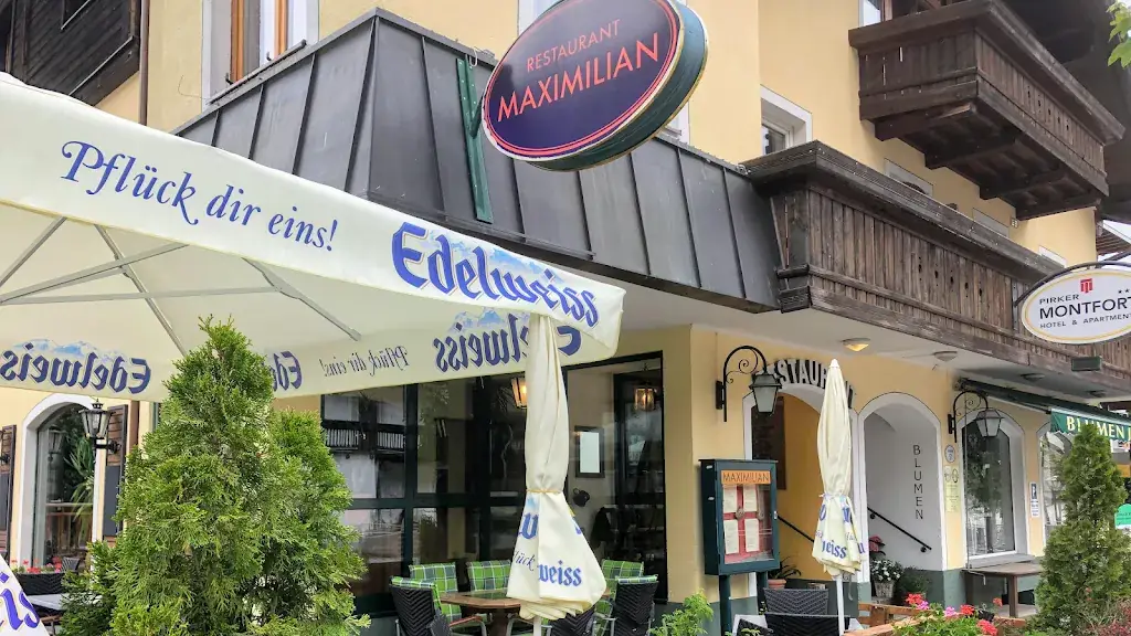 Restaurant Maximilian_Pettneu_slider_image_1