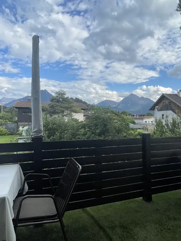 Sogi B_Gasthof Alpenblick_Pflach_avis