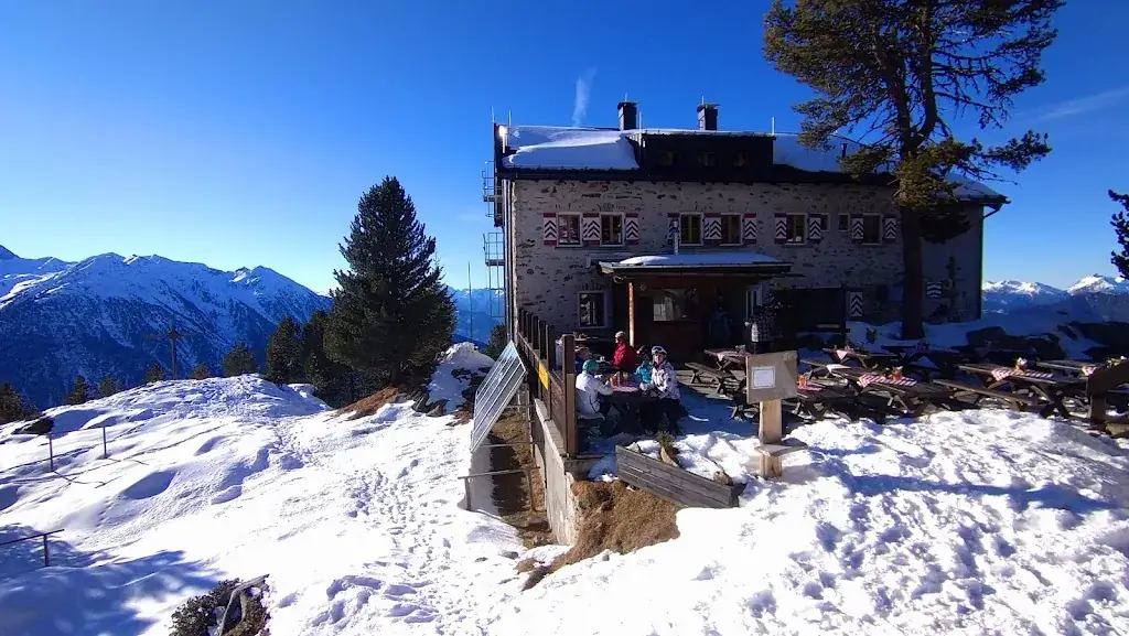 Ales Horyansky_Neue Bielefelder Hütte_Oetz_recensione