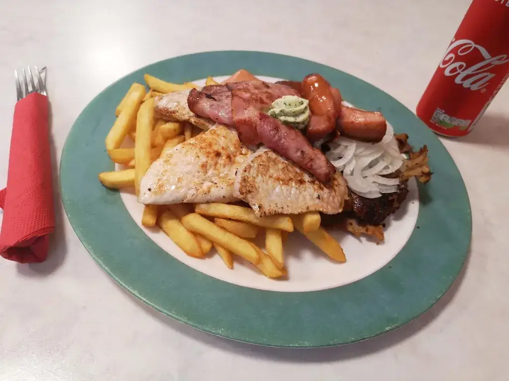 Carinas Grill_Oetz_slider_image_2