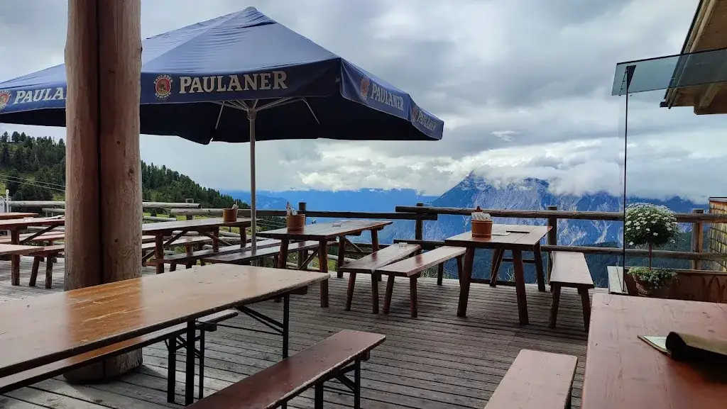 Kuhtaile Alm restaurant à Oetz